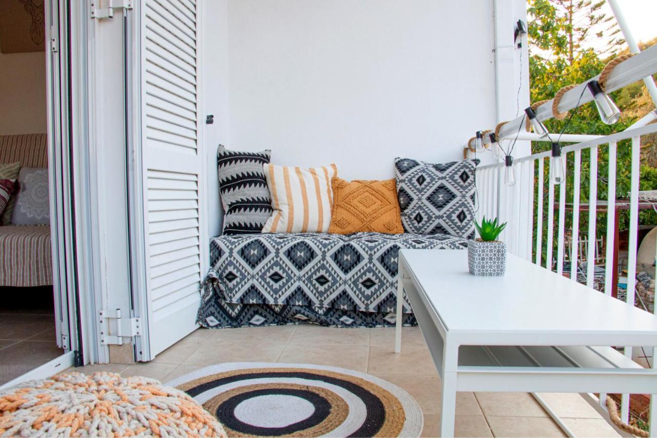 Summer Feel Suites Poros Town Exteriör bild