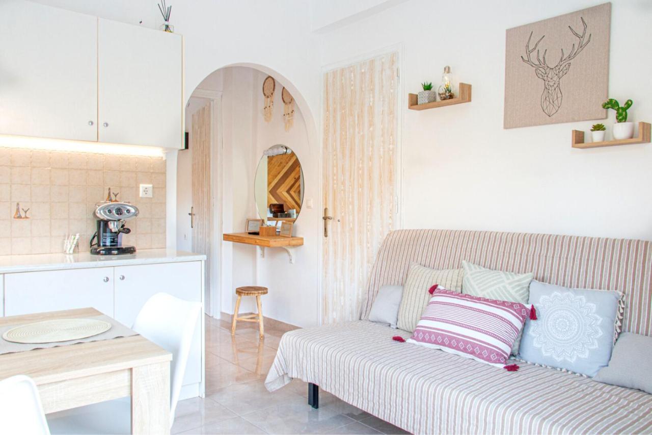 Summer Feel Suites Poros Town Exteriör bild